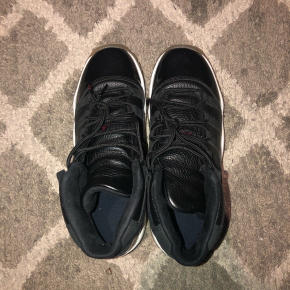 Jordan 11 gs 72-10 - Picture 2 of 6